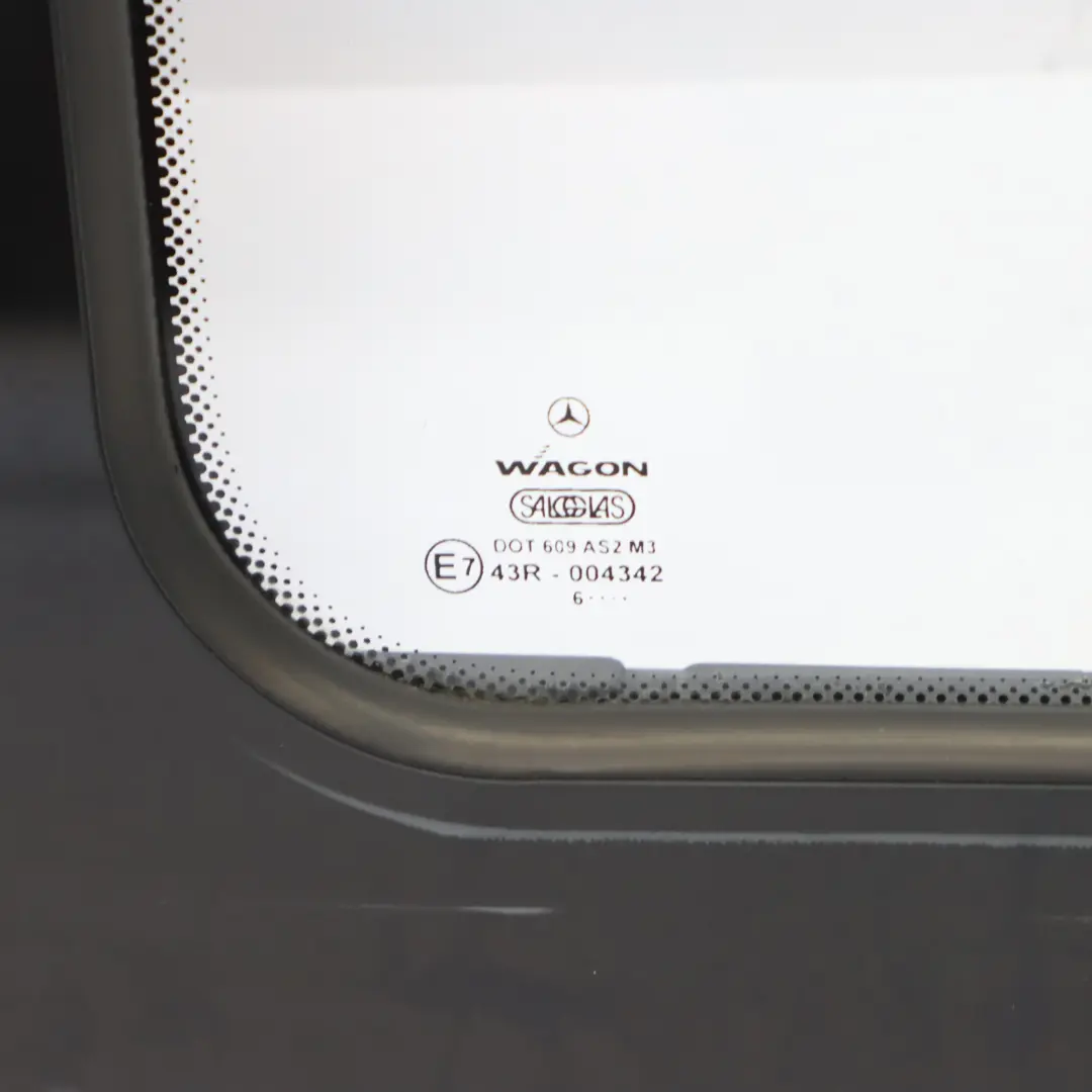Ventana lateral derecha Puerta Cristal AS2 A6397350109 para Mercedes Vito W639 con número de pieza A6397350009 Mercedes Vito W639 Ventana lateral derecha Puerta Cristal AS2 A6397350109 - SKU A6397350109-1 - Número de pieza A6397350009
