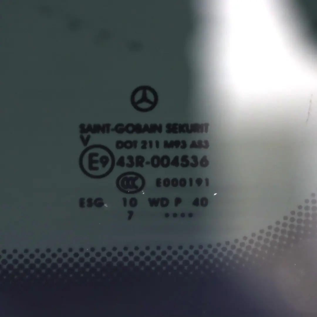 Hinten Links Schiebetür Scheibe Glas AS3 für Mercedes Vito Viano W639 mit Teilenummer A6397351009 Mercedes Vito Viano W639 Hinten Links Schiebetür Scheibe Glas AS3 - SKU A6397351009 - Teilenummer A6397351009