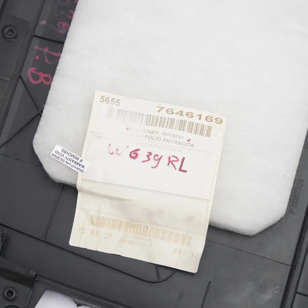 Türkarte hinten links Verkleidung Verkleidung Schwarz für Mercedes Vito W639 mit Teilenummer A6397370471 Mercedes Vito W639 Türkarte hinten links Verkleidung Verkleidung Schwarz - SKU A6397370471 - Teilenummer A6397370471