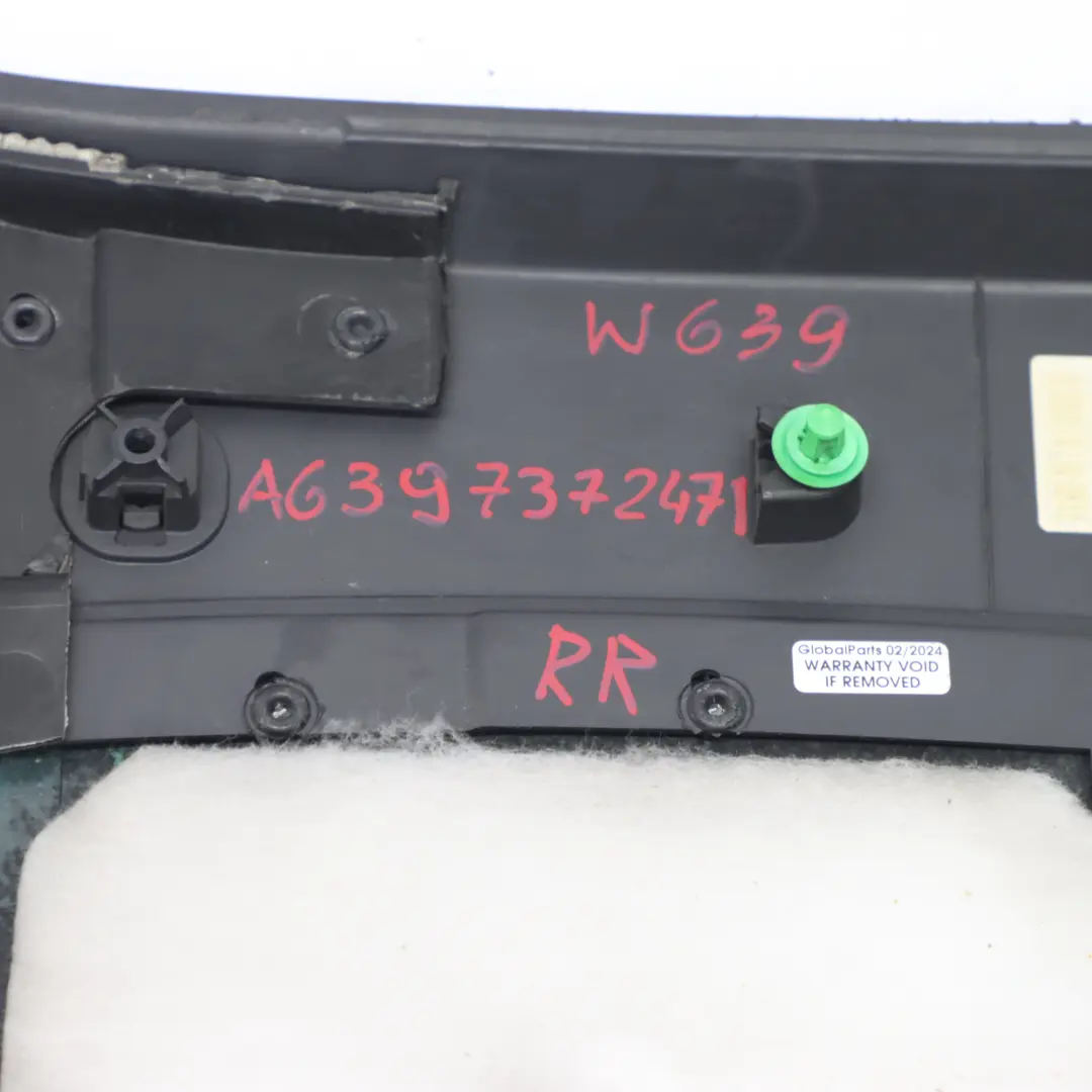 Scheda Porta Posteriore Destra Rivestimento Pelle Nera per Mercedes Vito W639 con numero di parte A6397372471 Mercedes Vito W639 Scheda Porta Posteriore Destra Rivestimento Pelle Nera - SKU A6397372471 - Numero di parte A6397372471