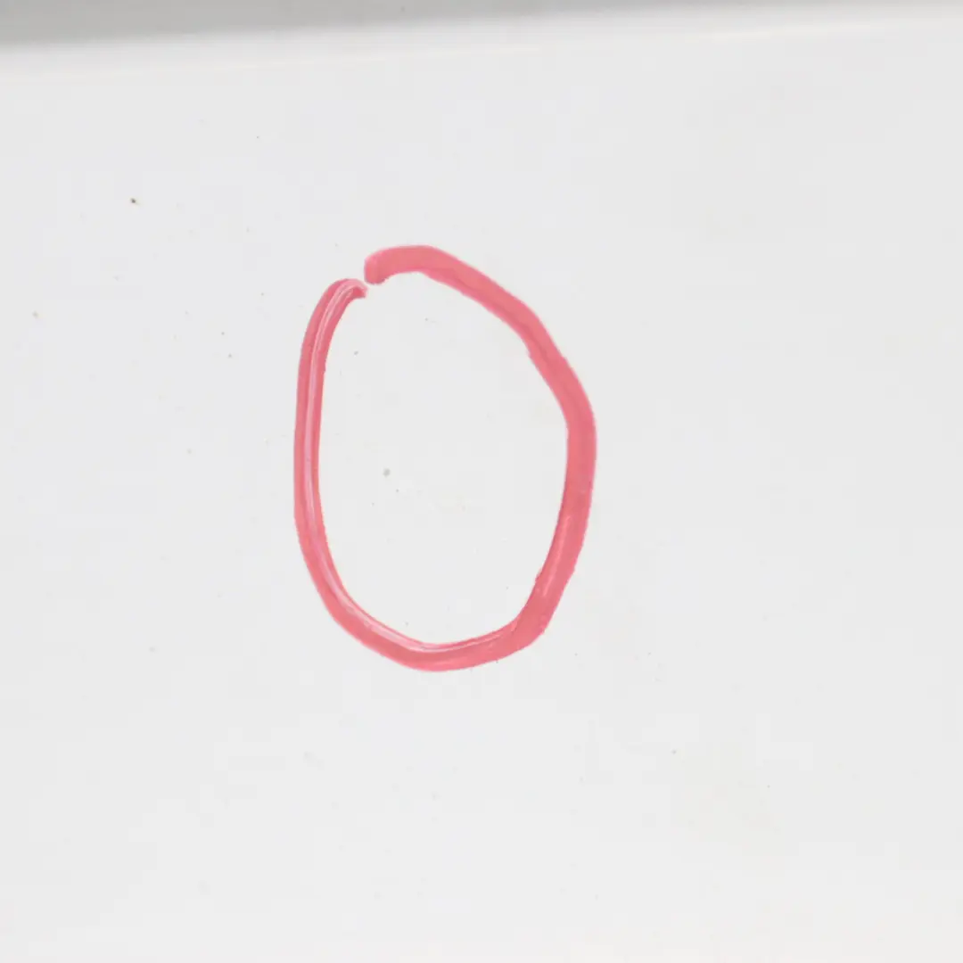 Porta posteriore sinistra Portellone posteriore Bianco Artico 9147 per Mercedes W639 con numero di parte A6397400002 Mercedes W639 Porta posteriore sinistra Portellone posteriore Bianco Artico 9147 - SKU A6397400002-ARW3 - Numero di parte A6397400002