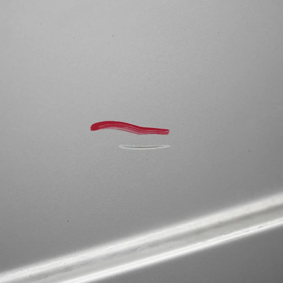 Porta posteriore sinistra Portellone posteriore Brilliant Silver per Mercedes W639 con numero di parte A6397400002 Mercedes W639 Porta posteriore sinistra Portellone posteriore Brilliant Silver - SKU A6397400002-BRS - Numero di parte A6397400002