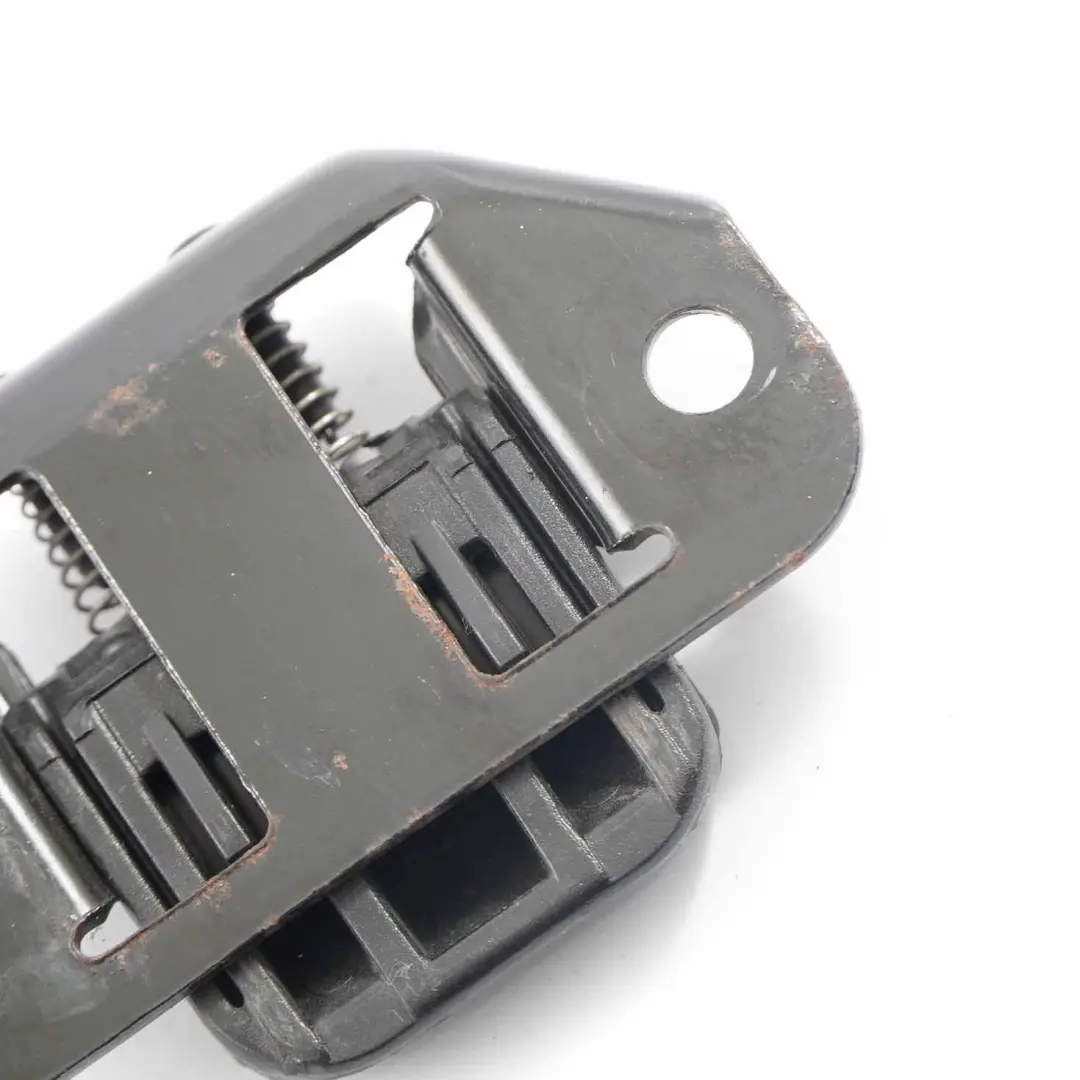 Maletero Tapa Porton Trasero Cerradura para Mercedes Vito W639 con número de pieza A6397400003 Mercedes Vito W639 Maletero Tapa Porton Trasero Cerradura - SKU A6397400003 - Número de pieza A6397400003