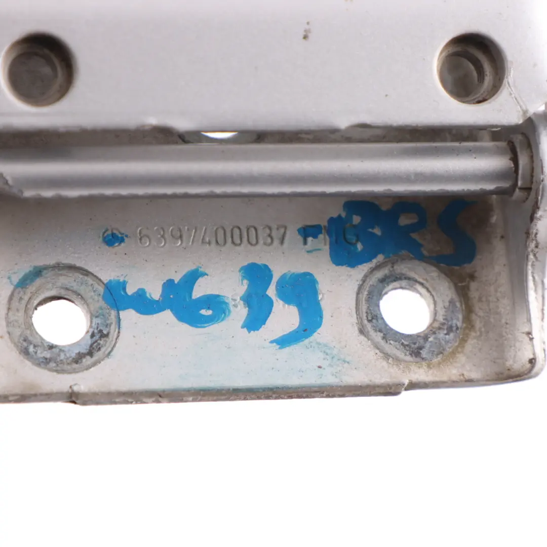 Mercedes Vito W639 Heckklappe Scharnier Brillantsilber - 9744 - SKU A6397400037-BRS - Teilenummer A6397400037