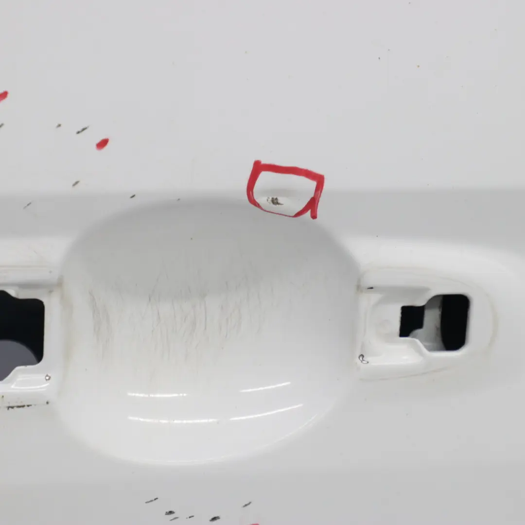 Drzwi Klapy Prawe Tylne Białe do Mercedes Vito W639 o numerze A6397400102 Mercedes Vito W639 Drzwi Klapy Prawe Tylne Białe - SKU A6397400102-ARW2 - Numer Części A6397400102