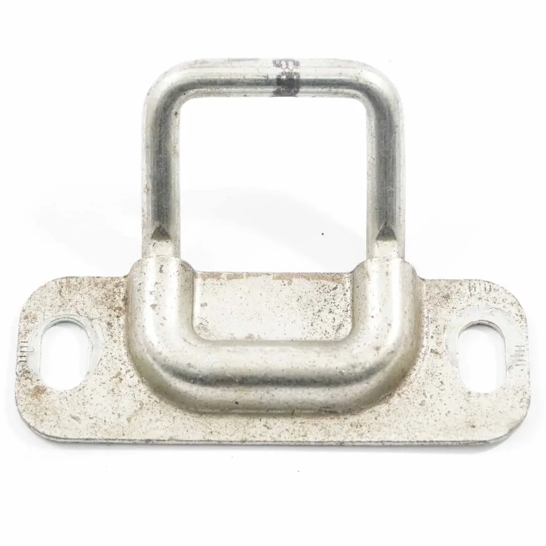 Support Gâche Serrure Porte Arrière Bas Serrure pour Mercedes W639 à propos du numéro de pièce A6397400232 Mercedes W639 Support Gâche Serrure Porte Arrière Bas Serrure - SKU A6397400232 - Numéro de pièce A6397400232