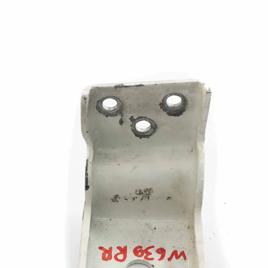 Hinge Mercedes Vito W639 Lower Right O/S Boot Trunk Hinge Arctic White to Tailgate with Part number A6397400237 Tailgate Hinge Mercedes Vito W639 Lower Right O/S Boot Trunk Hinge Arctic White - SKU A6397400237-ARW - Part number A6397400237
