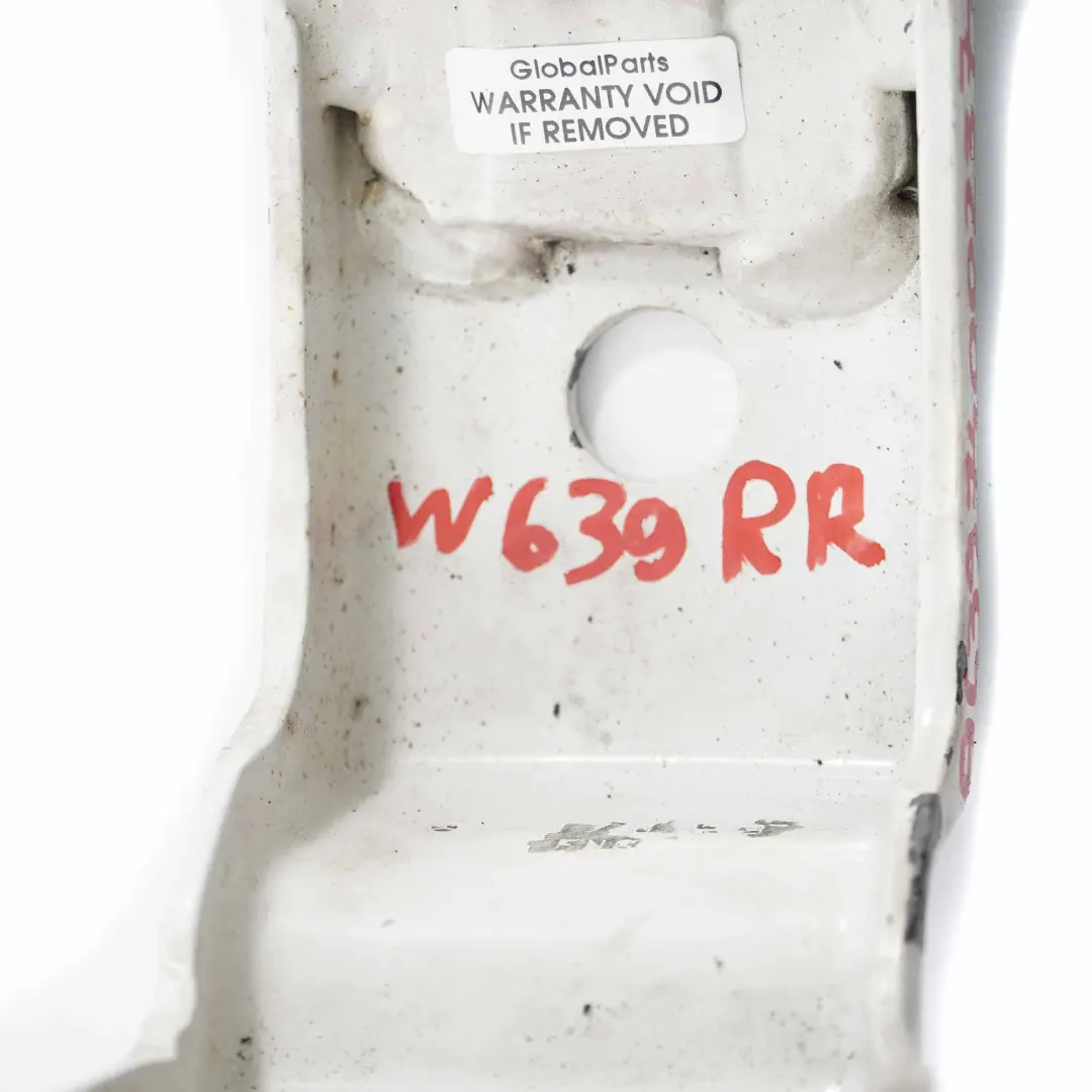 Zawias Drzwi Bagażnika Prawy do Mercedes Vito W639 o numerze A6397400237 Mercedes Vito W639 Zawias Drzwi Bagażnika Prawy - SKU A6397400237-ARW - Numer Części A6397400237