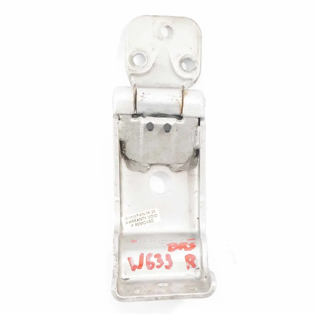 Bisagra inferior derecha del maletero Brilliant Silver para Mercedes W639 con número de pieza A6397400237 Mercedes W639 Bisagra inferior derecha del maletero Brilliant Silver - SKU A6397400237-BRS - Número de pieza A6397400237