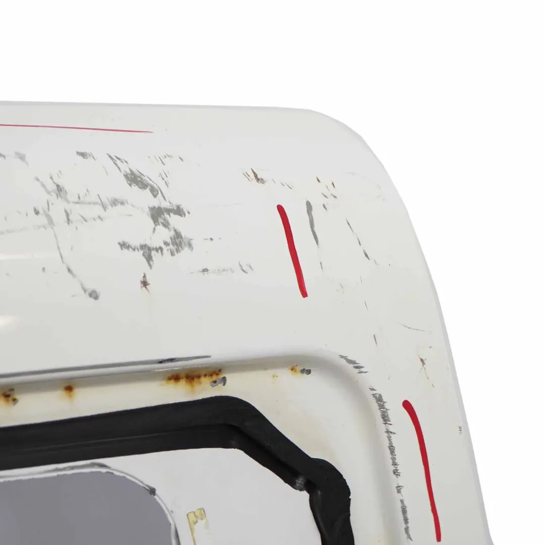 Porta Posteriore Destra Portellone Posteriore Bianco Artico - 9147 per Mercedes W639 con numero di parte A6397400302 Mercedes W639 Porta Posteriore Destra Portellone Posteriore Bianco Artico - 9147 - SKU A6397400302-ARW - Numero di parte A6397400302