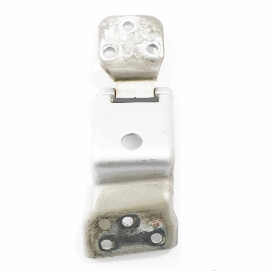 Heckklappen scharnier oben rechts Brillant Silber für Mercedes W639 mit Teilenummer A6397400437 Mercedes W639 Heckklappen scharnier oben rechts Brillant Silber - SKU A6397400437-BRS - Teilenummer A6397400437