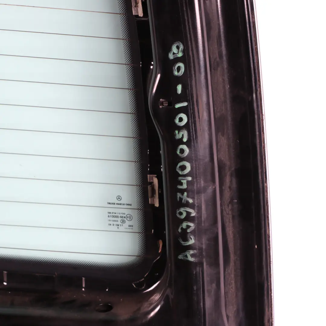 Boot Trunk Lid Obsidian Black Metallic - 197 to Mercedes Vito W639 Rear Tailgate with Part number A6397400501 Mercedes Vito W639 Rear Tailgate Boot Trunk Lid Obsidian Black Metallic - 197 - SKU A6397400501-OB - Part number A6397400501