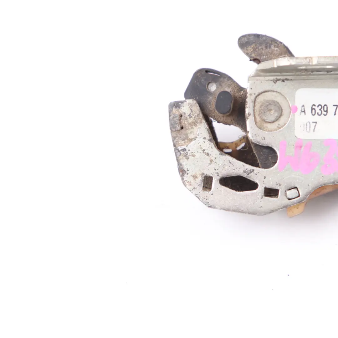 Serrure porte coulissante arrière gauche droite loquet supérieur pour Mercedes W639 à propos du numéro de pièce A6397400635 Mercedes W639 Serrure porte coulissante arrière gauche droite loquet supérieur - SKU A6397400635-1 - Numéro de pièce A6397400635