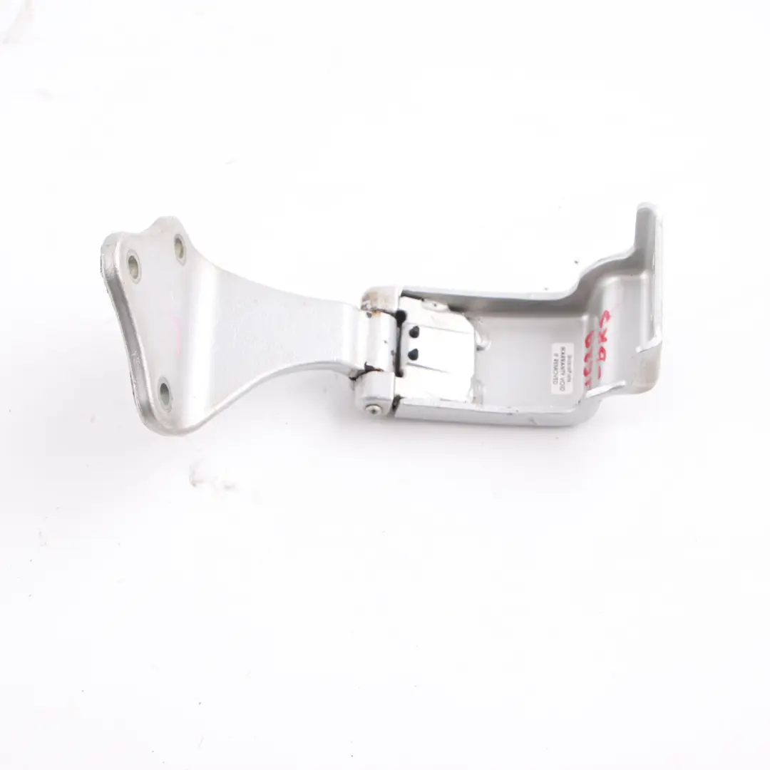 Bisagra Puerta Trasera Izquierda Plata Brillante - 9744 para Mercedes Vito W639 con número de pieza A6397401337 Mercedes Vito W639 Bisagra Puerta Trasera Izquierda Plata Brillante - 9744 - SKU A6397401337-BRS - Número de pieza A6397401337