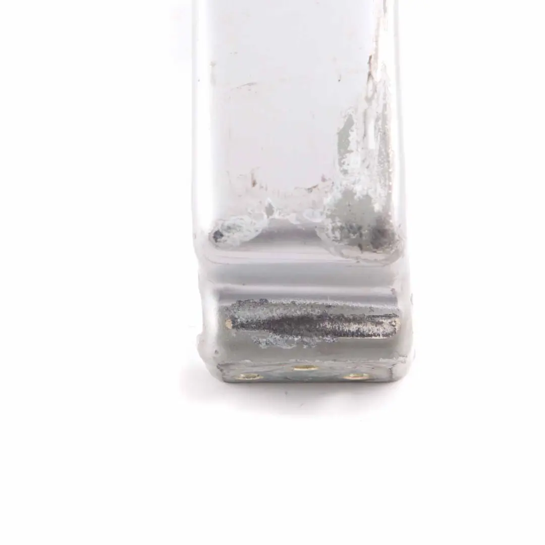 Mercedes W639 Charnière porte arrière droite du coffre - SKU A6397401437-BRS - Numéro de pièce A6397401437