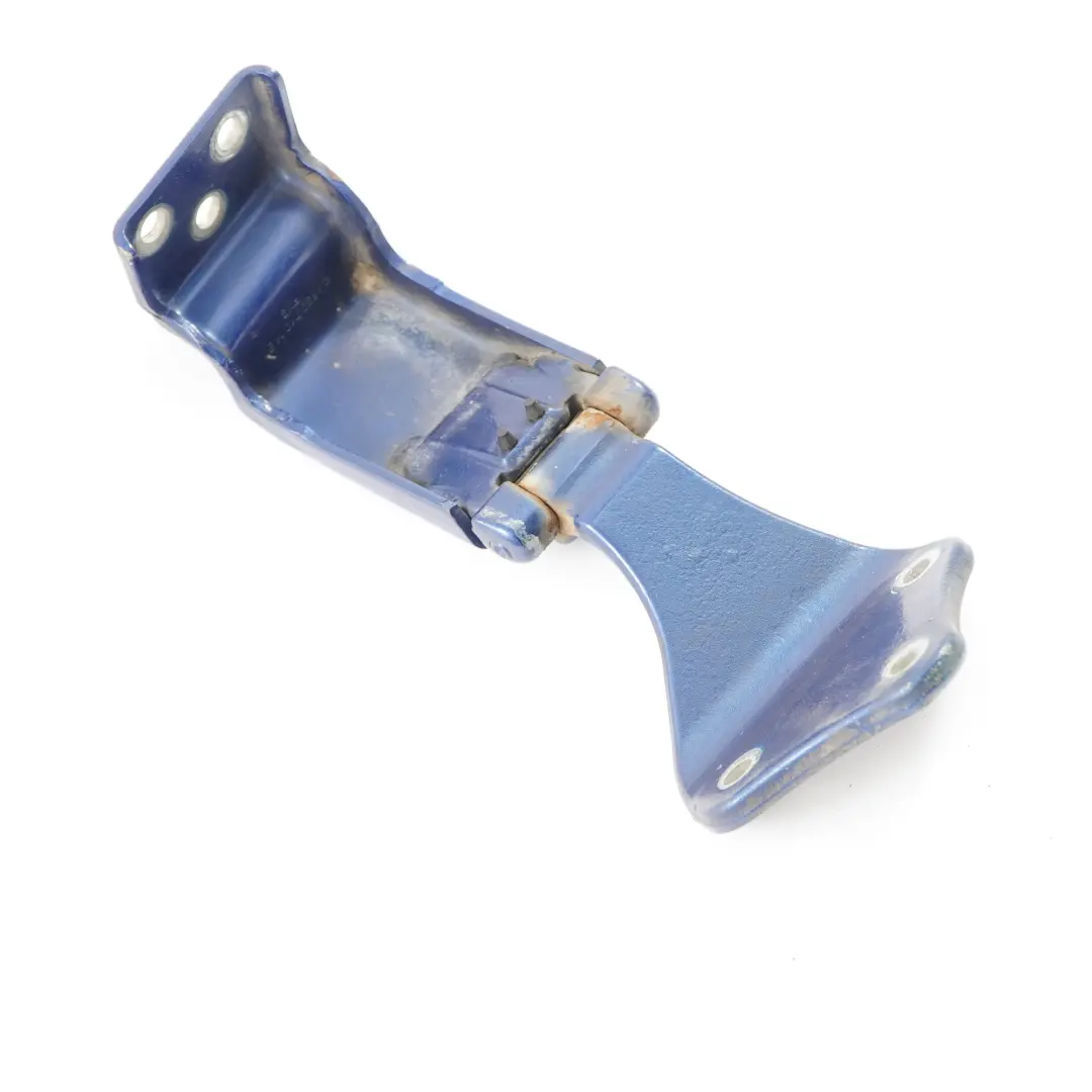Door Hinge Rear Right O/S Trunk Lower Jaspisblau Blue - 345 to Mercedes Vito W639 with Part number A6397401437 Mercedes Vito W639 Door Hinge Rear Right O/S Trunk Lower Jaspisblau Blue - 345 - SKU A6397401437-JAS - Part number A6397401437