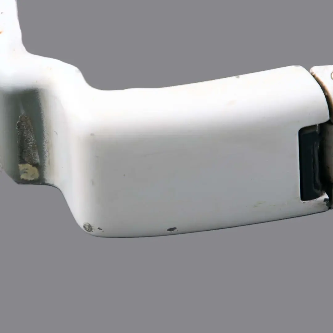 Bisagra Puerta Derecha Maletero Trasero Inferior Blanco Ártico para Mercedes W639 con número de pieza A6397401437 Mercedes W639 Bisagra Puerta Derecha Maletero Trasero Inferior Blanco Ártico - SKU A6397401437 - Número de pieza A6397401437