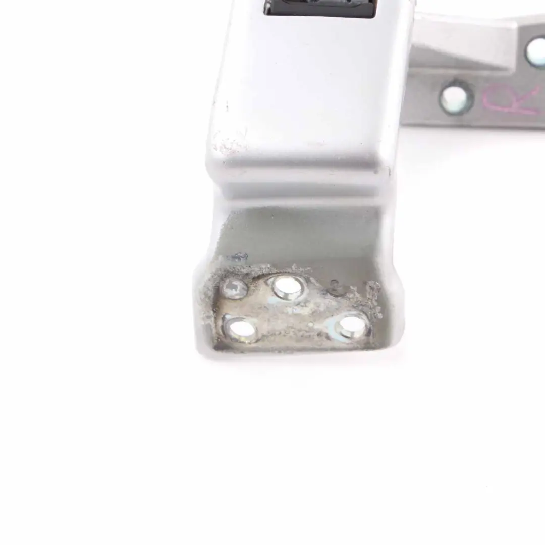 Door Hinge Right O/S Rear Trunk Upper Brilliant Silver - 9744 to Mercedes Vito W639 with Part number A6397402037 Mercedes Vito W639 Door Hinge Right O/S Rear Trunk Upper Brilliant Silver - 9744 - SKU A6397402037-BRS - Part number A6397402037