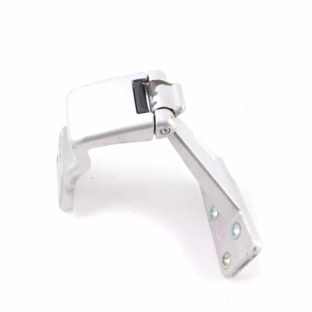 Door Hinge Right O/S Rear Trunk Upper Brilliant Silver - 9744 to Mercedes Vito W639 with Part number A6397402037 Mercedes Vito W639 Door Hinge Right O/S Rear Trunk Upper Brilliant Silver - 9744 - SKU A6397402037-BRS - Part number A6397402037