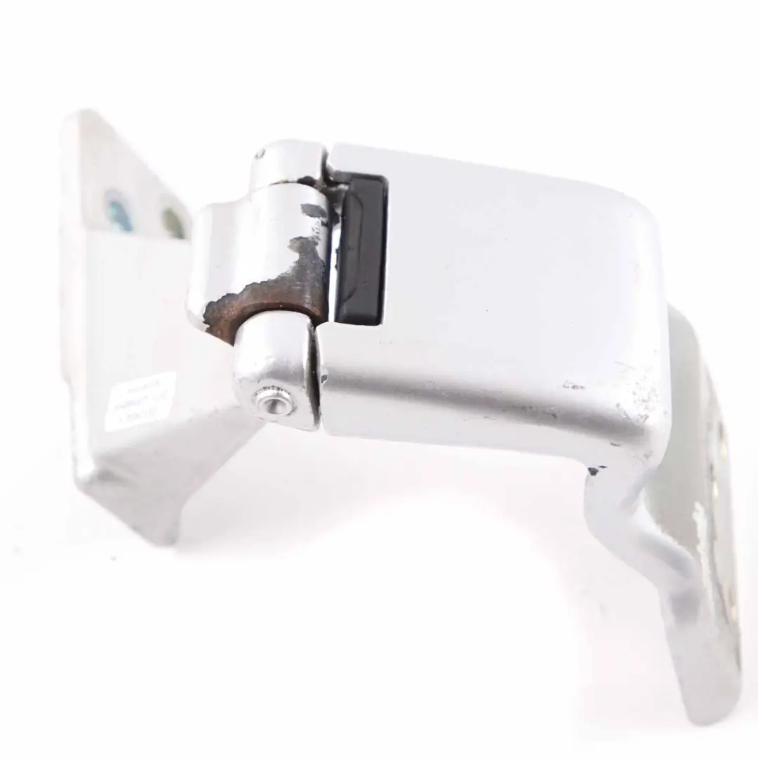 Door Hinge Right O/S Rear Trunk Upper Brilliant Silver - 9744 to Mercedes Vito W639 with Part number A6397402037 Mercedes Vito W639 Door Hinge Right O/S Rear Trunk Upper Brilliant Silver - 9744 - SKU A6397402037-BRS - Part number A6397402037
