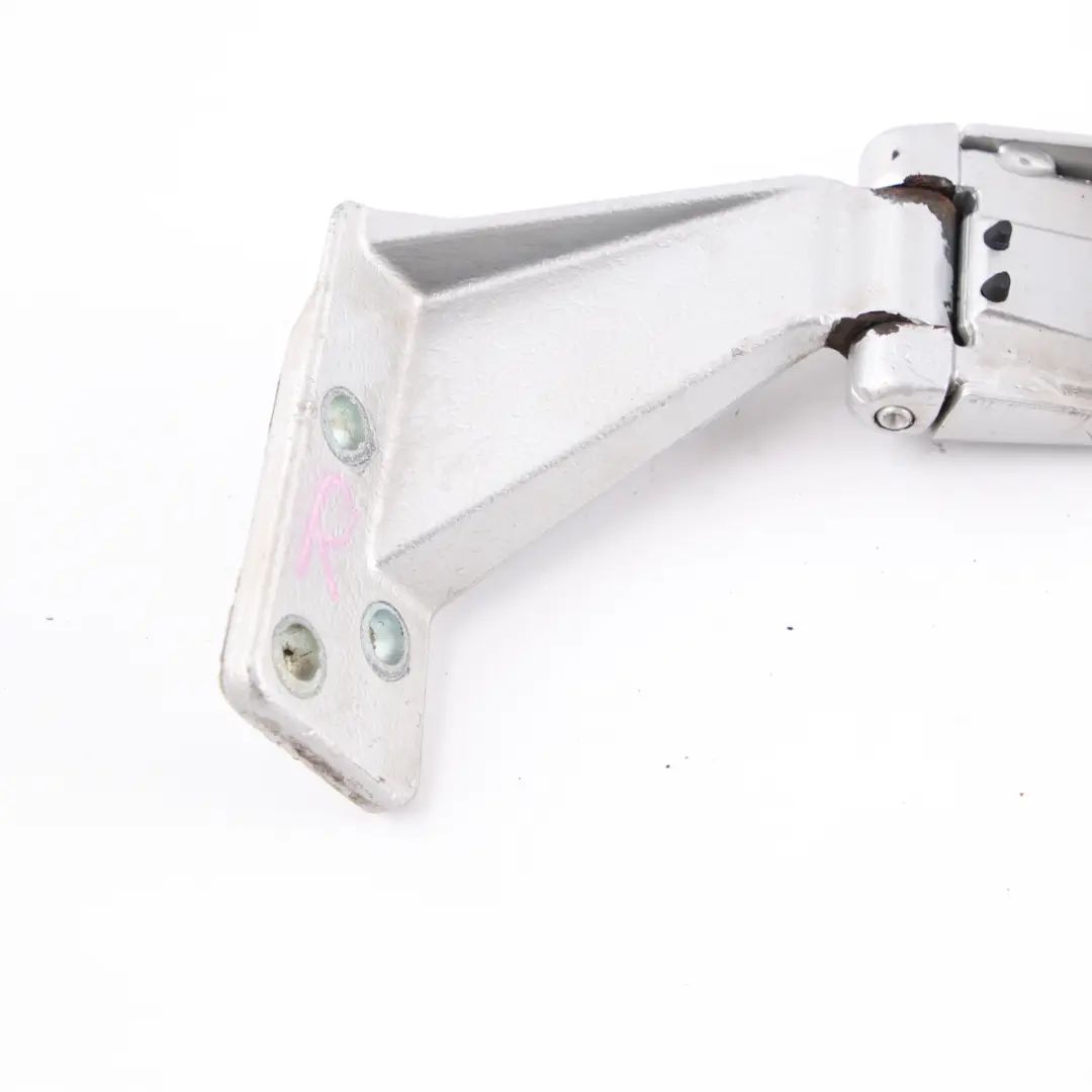 Door Hinge Right O/S Rear Trunk Upper Brilliant Silver - 9744 to Mercedes Vito W639 with Part number A6397402037 Mercedes Vito W639 Door Hinge Right O/S Rear Trunk Upper Brilliant Silver - 9744 - SKU A6397402037-BRS - Part number A6397402037