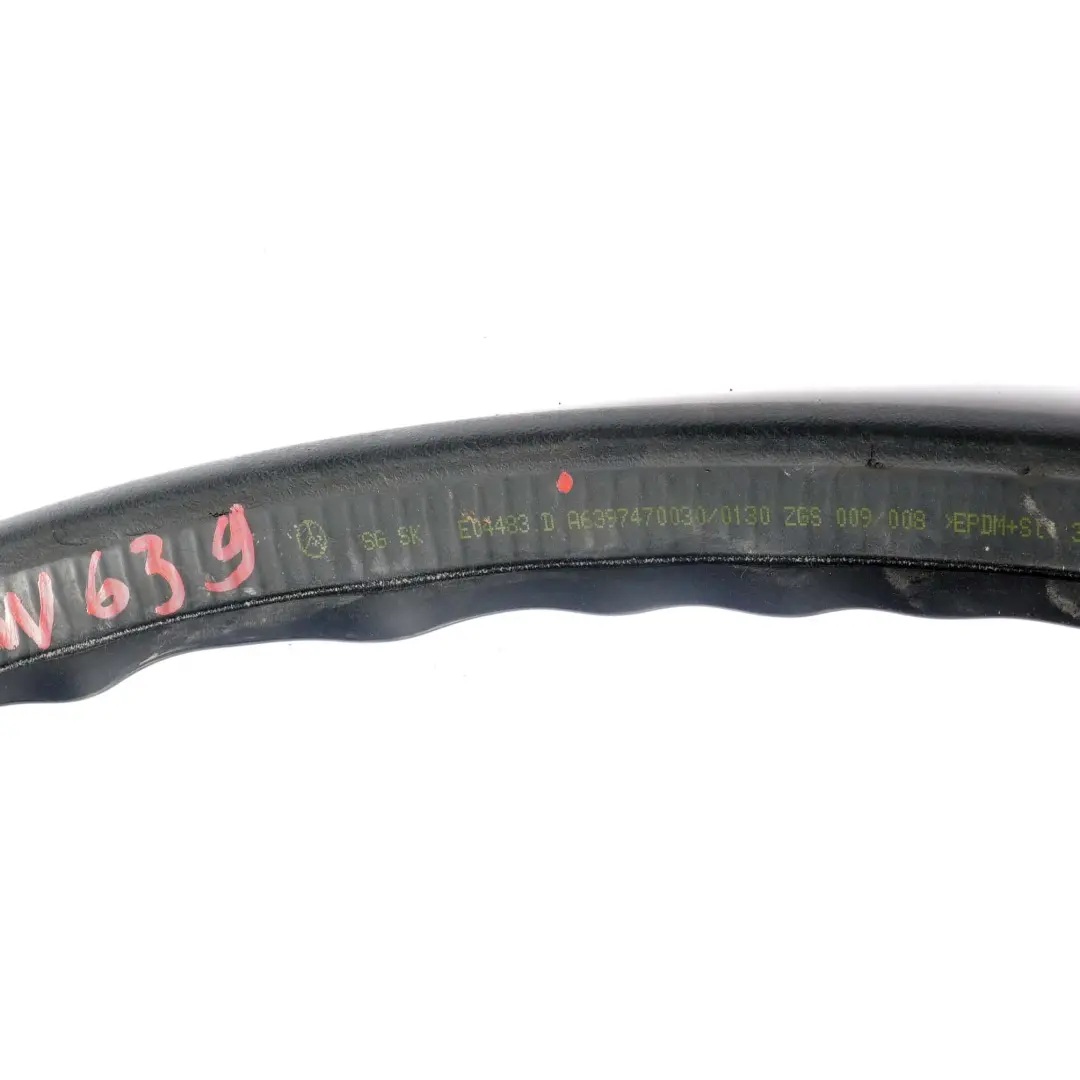 Mercedes Vito W639 Guarnizione porta posteriore sinistra Boot Trunk Guide Gasket - SKU A6397410080 - Numero di parte A6397410080