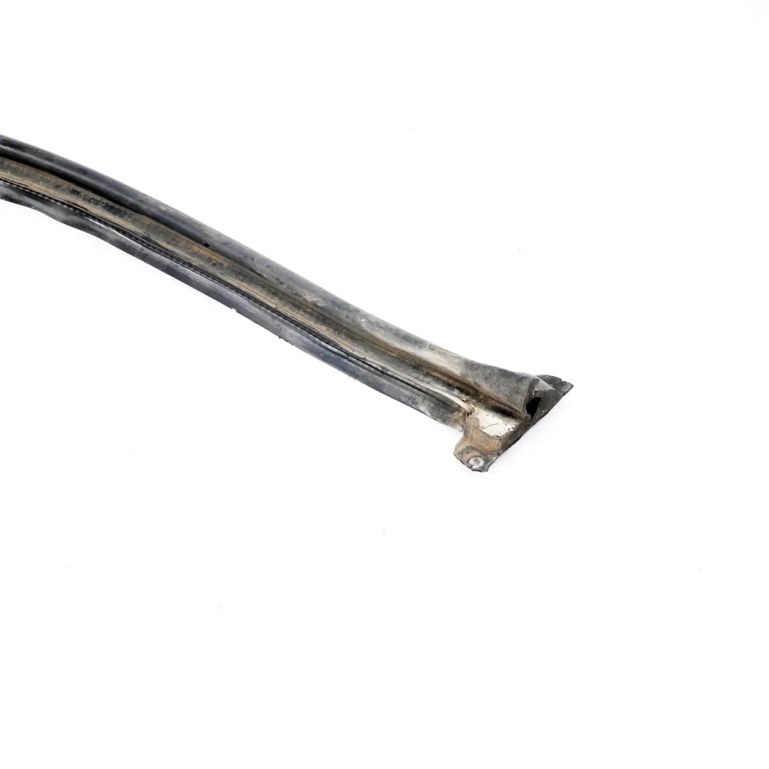 Joint d'etancheite porte arriere gauche coffre A6397470030 pour Mercedes Vito W639 à propos du numéro de pièce A6397410080 Mercedes Vito W639 Joint d'etancheite porte arriere gauche coffre A6397470030 - SKU A6397410080 - Numéro de pièce A6397410080