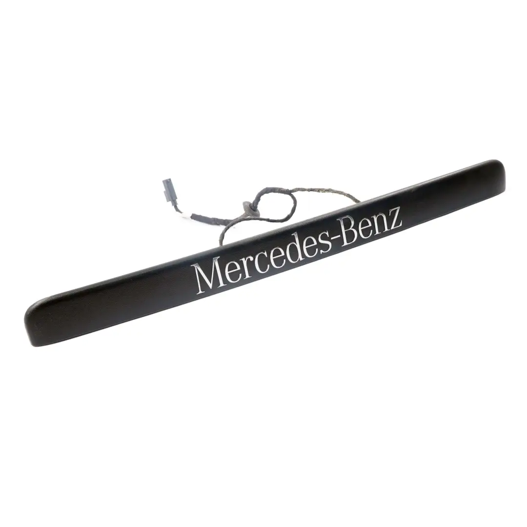  Embellecedor Maletero Mercedes W639 Tapa Trasera Panel Tapa Maletero - SKU A6397432630 - Número de pieza A6397432630