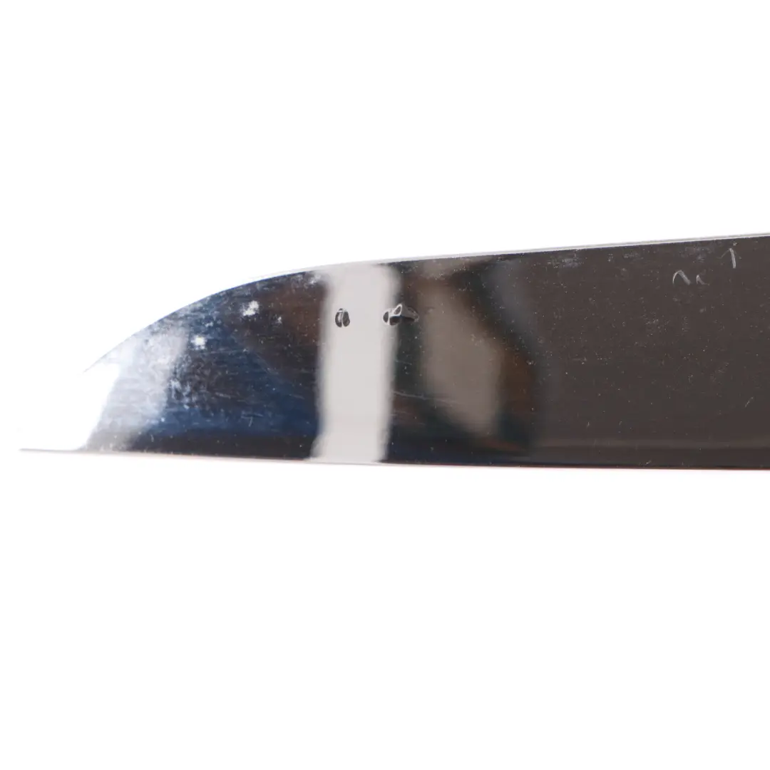 Tronco Trasero Número placa licencia Cubierta lámpara Cromo para Mercedes Vito W639 con número de pieza A6397432730 Mercedes Vito W639 Tronco Trasero Número placa licencia Cubierta lámpara Cromo - SKU A6397432730-1 - Número de pieza A6397432730