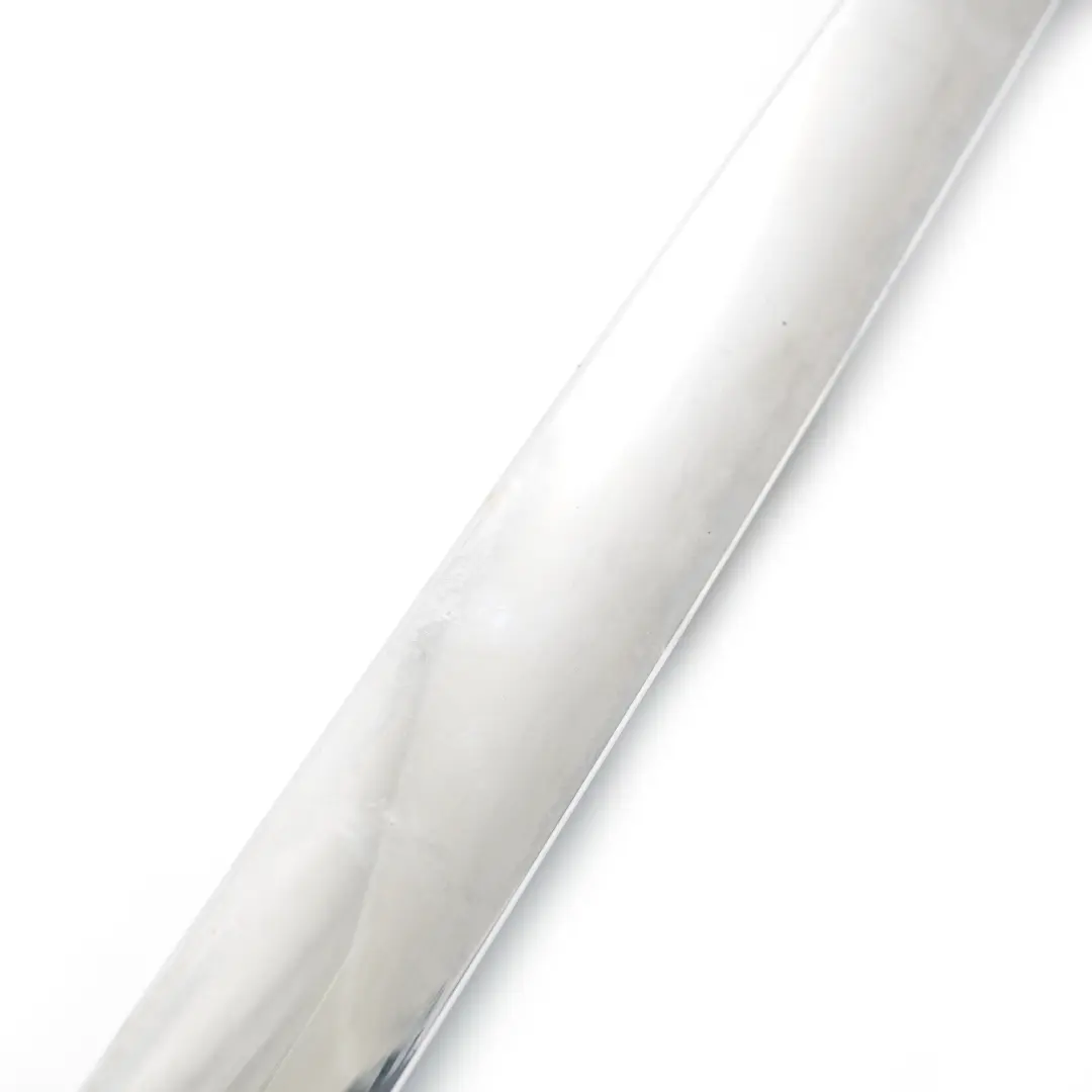 Tronco Trasero Número placa licencia Cubierta lámpara Cromo para Mercedes Vito W639 con número de pieza A6397432730 Mercedes Vito W639 Tronco Trasero Número placa licencia Cubierta lámpara Cromo - SKU A6397432730 - Número de pieza A6397432730