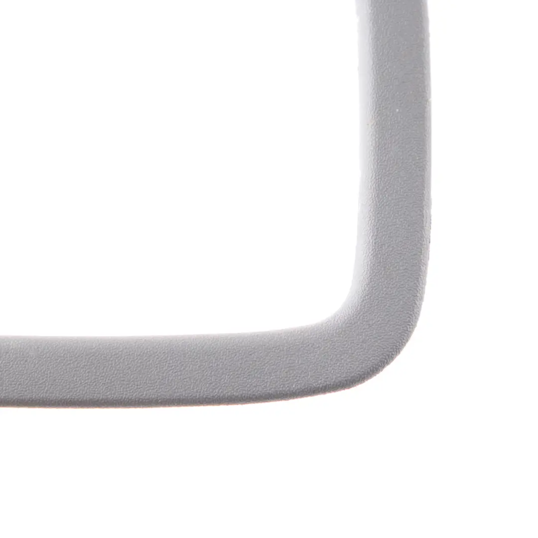 Mercedes W639 Embellecedor Interior Asa Maletero Marco Gris - SKU A6397470087 - Número de pieza A6397470087
