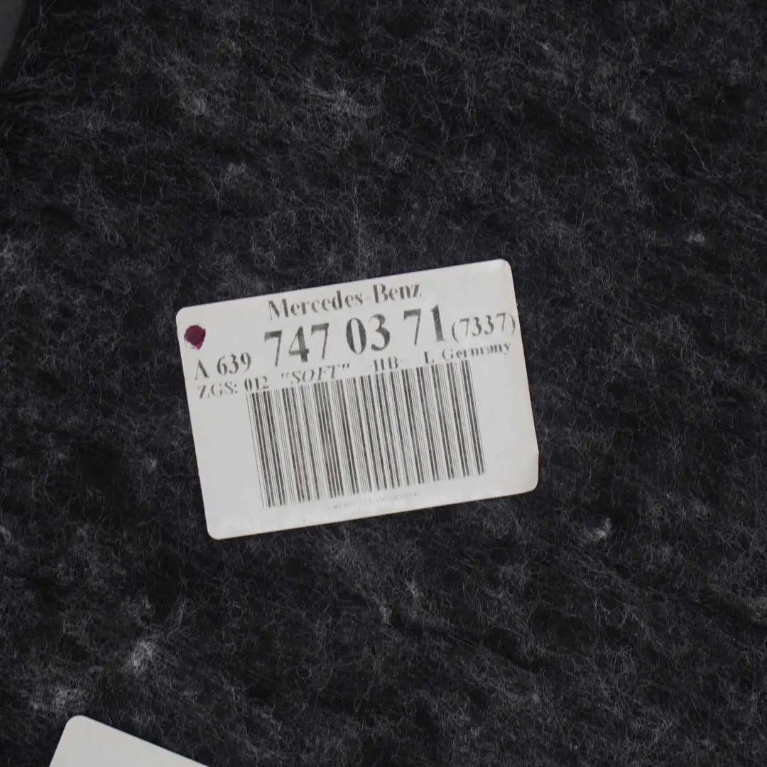 Wygłuszenie Bagażnika Lewe do Mercedes Vito W639 o numerze A6397470371 Mercedes Vito W639 Wygłuszenie Bagażnika Lewe - SKU A6397470371 - Numer Części A6397470371