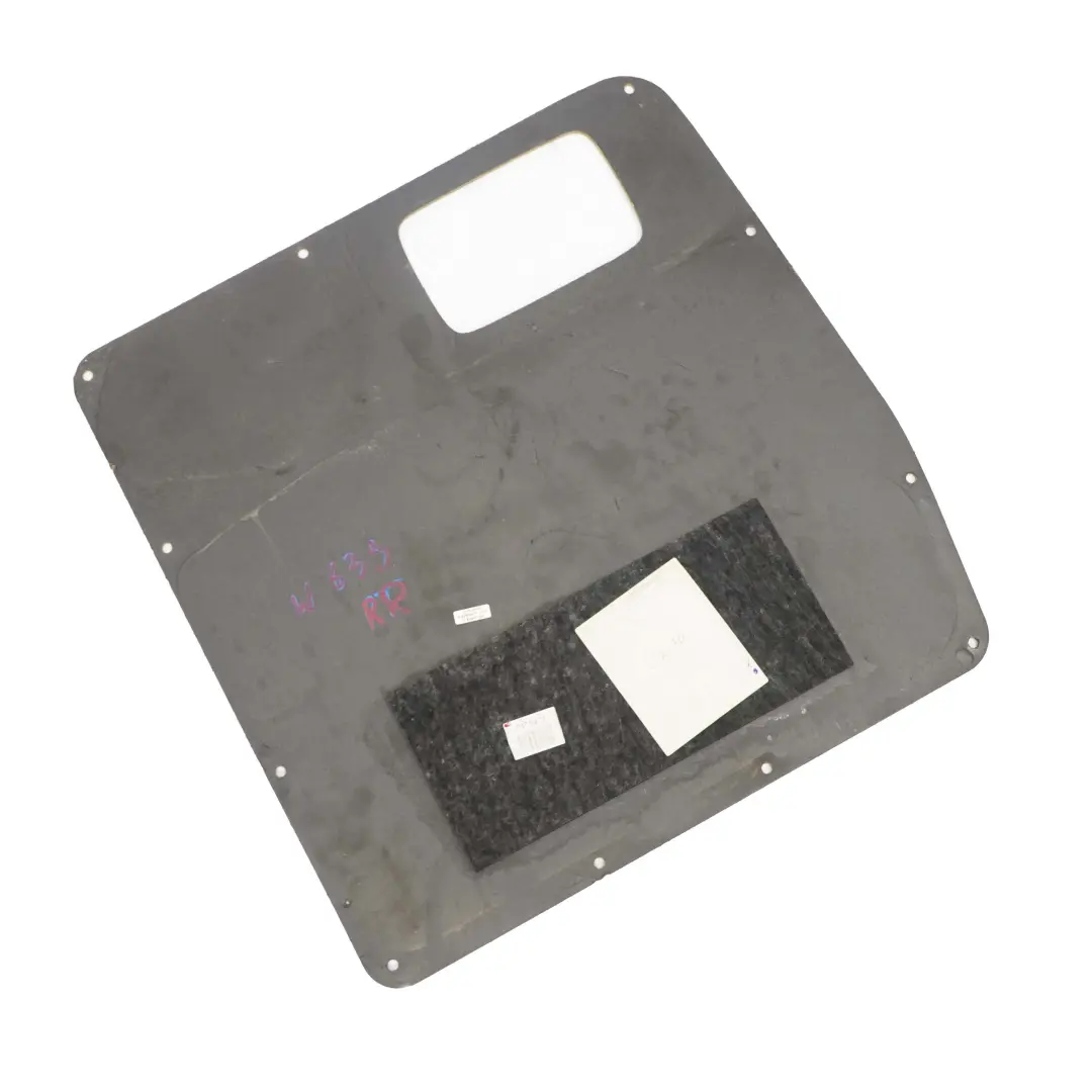 Couvercle de porte de coffre droit - pour Mercedes Vito W639 - à propos du numéro de pièce A6397470471 Mercedes Vito W639 - Couvercle de porte de coffre droit - - SKU A6397470471 - Numéro de pièce A6397470471