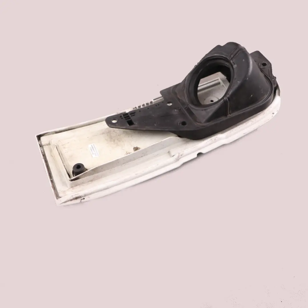 Mercedes Vito Viano W639 Tapón de tapa depósito combustible Blanco Ártico - 9147 - SKU A6397500304-ARW - Número de pieza A6397500304