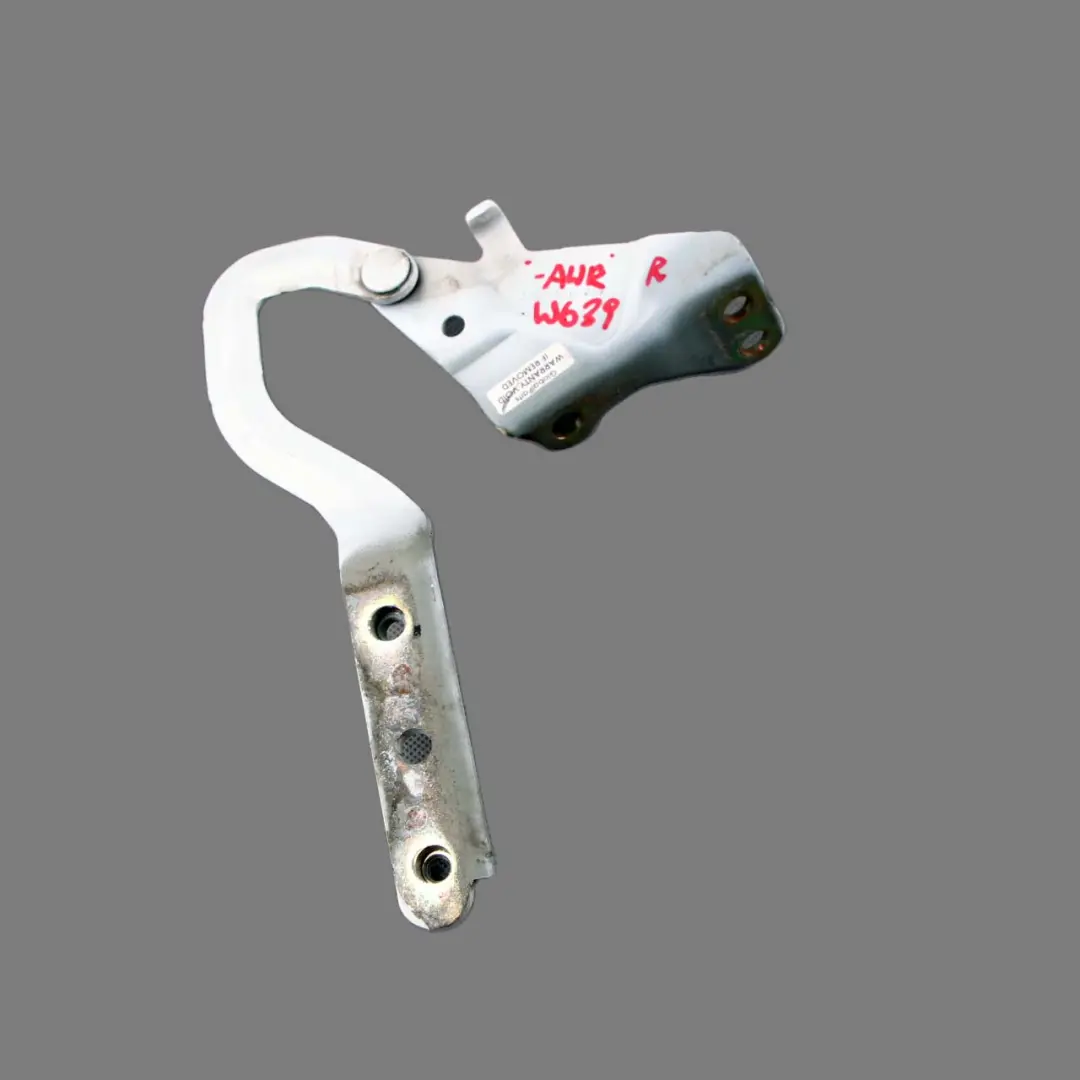 Charniere de capot droit blanc arctique - 9147 pour Mercedes Vito W639 à propos du numéro de pièce A6397500351 Mercedes Vito W639 Charniere de capot droit blanc arctique - 9147 - SKU A6397500351-ARW - Numéro de pièce A6397500351