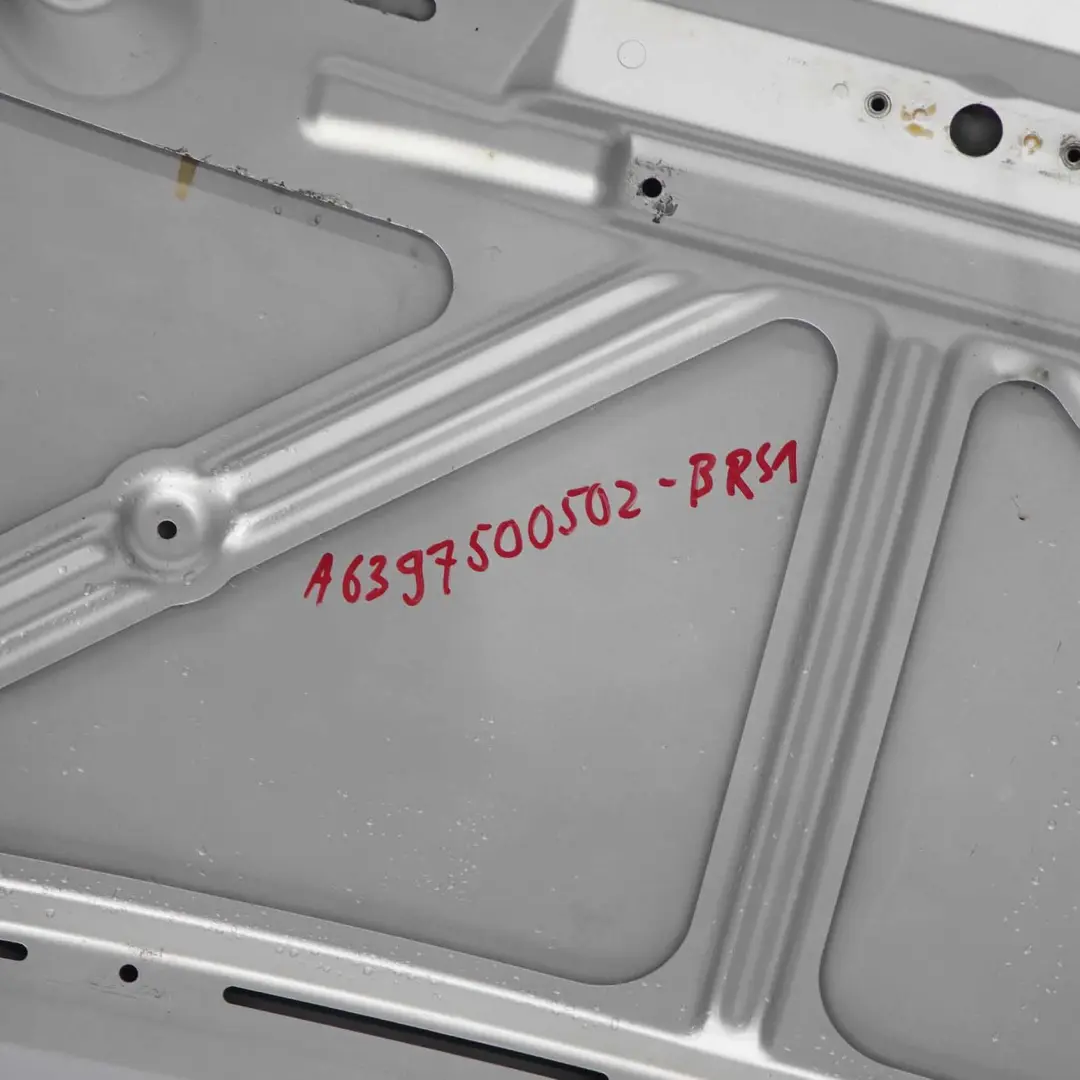 Maska Silnika Brilliant Silver 9744 do Mercedes W639 o numerze A6397500502 Mercedes W639 Maska Silnika Brilliant Silver 9744 - SKU A6397500502-BRS1 - Numer Części A6397500502