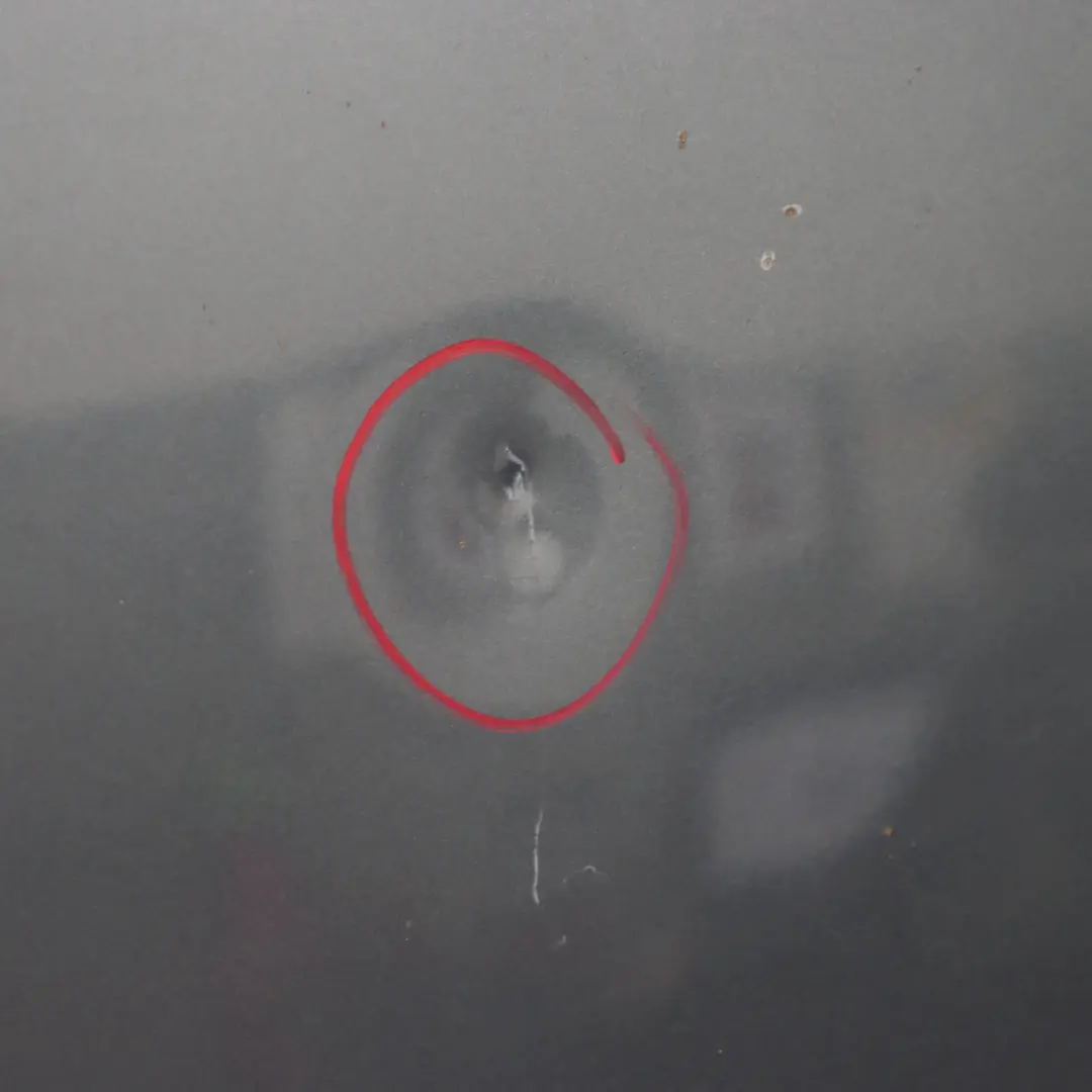 Maska Silnika Flint Grey Szary Metalik - 368 do Mercedes W639 o numerze A6397500502 Mercedes W639 Maska Silnika Flint Grey Szary Metalik - 368 - SKU A6397500502-FLG - Numer Części A6397500502