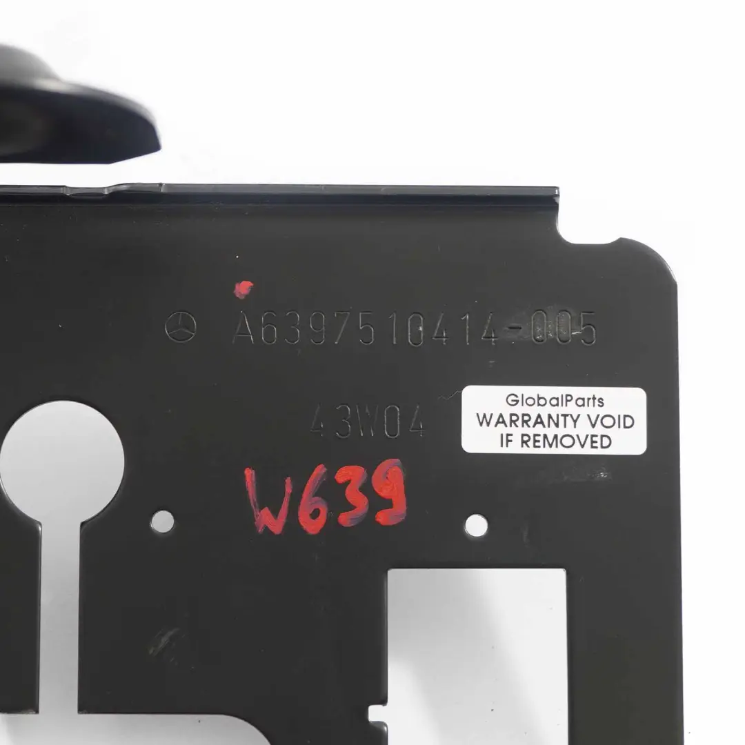 Hood Bonnet OBD Cable Connector Support Bracket to Mercedes Vito W639 with Part number A6397510414 Mercedes Vito W639 Hood Bonnet OBD Cable Connector Support Bracket - SKU A6397510414 - Part number A6397510414