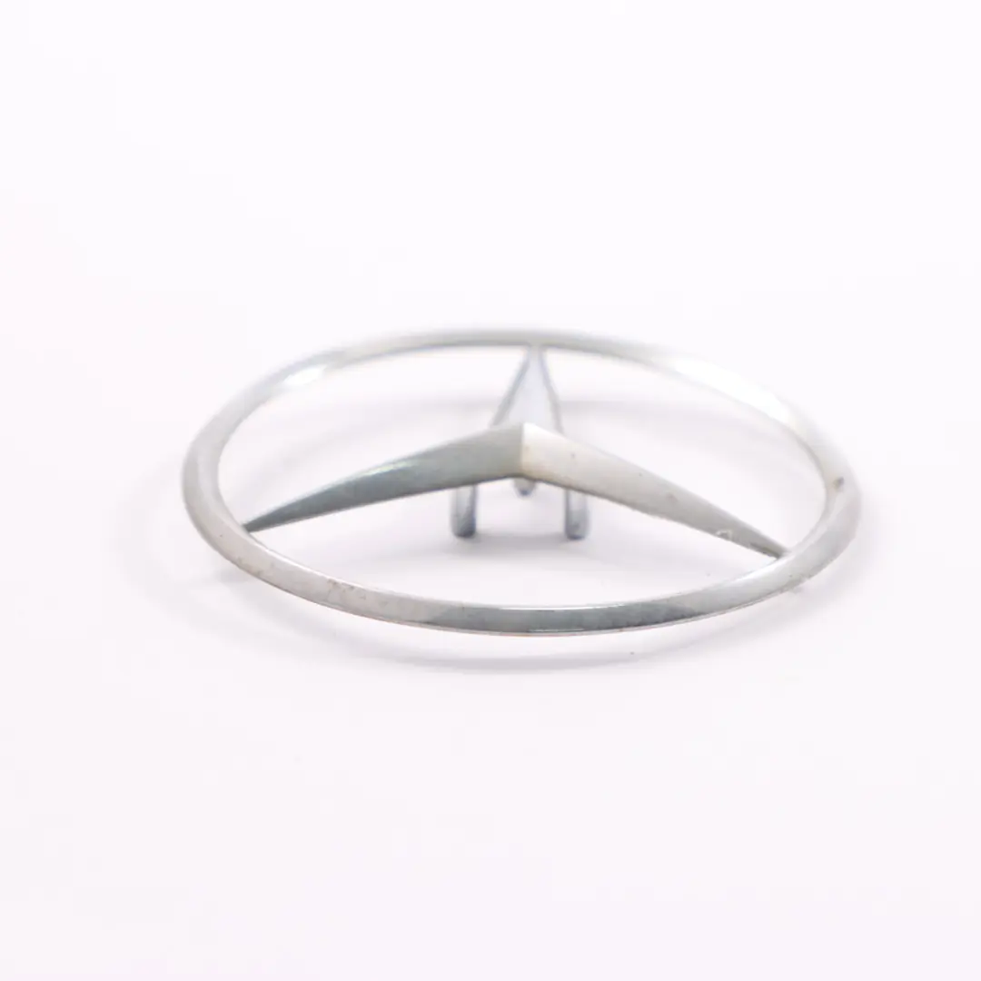 Znaczek Emblemat Klapy Bagażnika do Mercedes Vito W639 Logo o numerze A6397580058 Mercedes Vito W639 Logo Znaczek Emblemat Klapy Bagażnika - SKU A6397580058-1 - Numer Części A6397580058