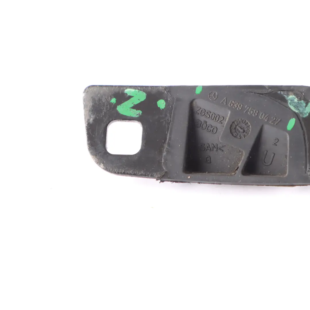  Mercedes-Benz W639 Left Locker Lock Wedge Sliding Door Bottom - SKU A6397580427 - Part number A6397580427