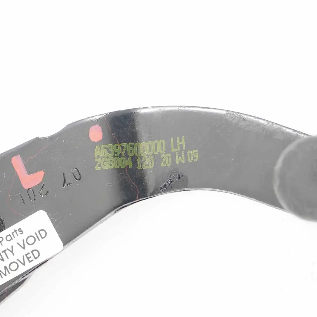 Puerta Corredera Trasera Superior Izquierda Rodillo Bisagra para Mercedes Vito W639 con número de pieza A6397600000 Mercedes Vito W639 Puerta Corredera Trasera Superior Izquierda Rodillo Bisagra - SKU A6397600000 - Número de pieza A6397600000