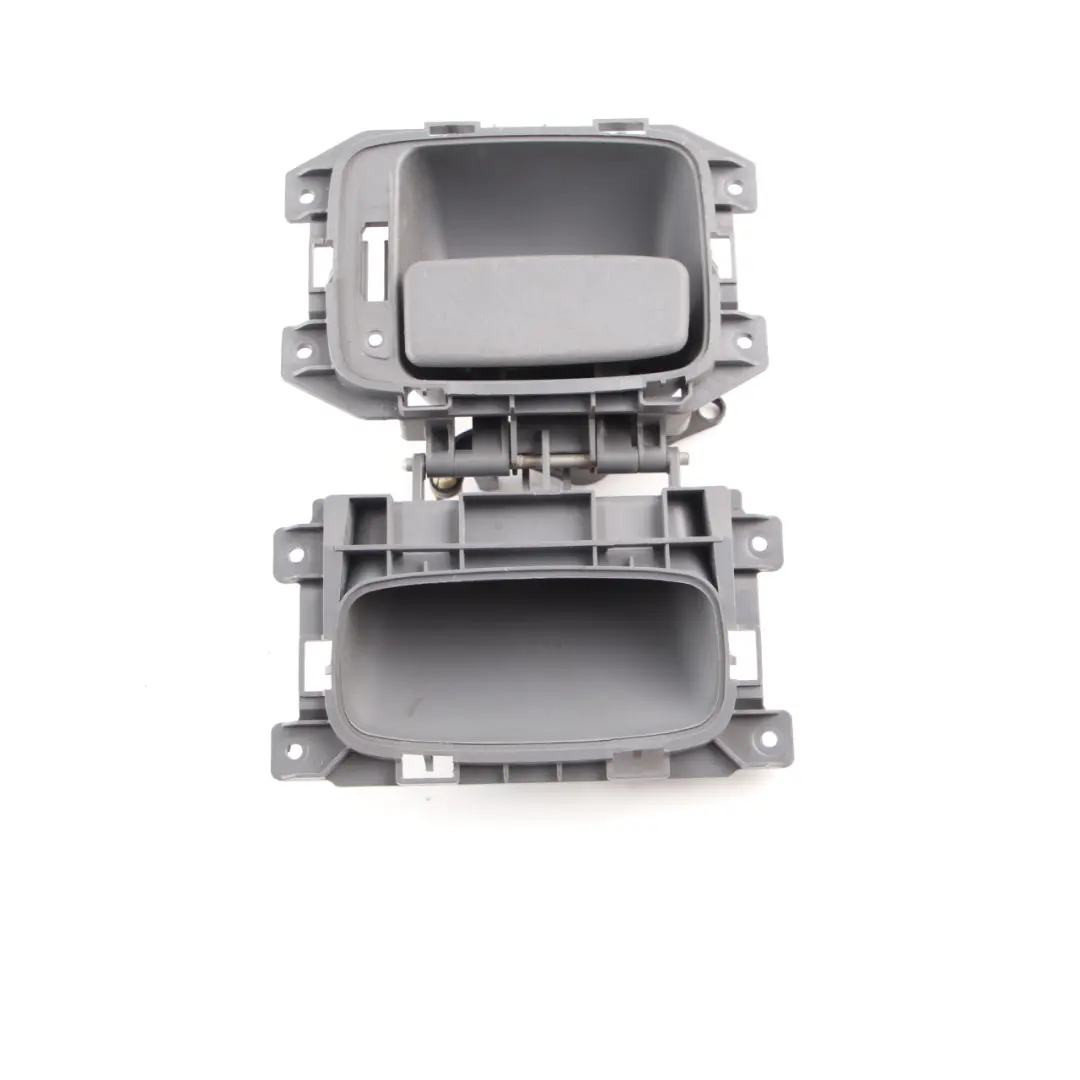 Mercedes W639 Portellone posteriore bagagliaio coperchio maniglia interna - SKU A6397600061-1 - Numero di parte A6397600061