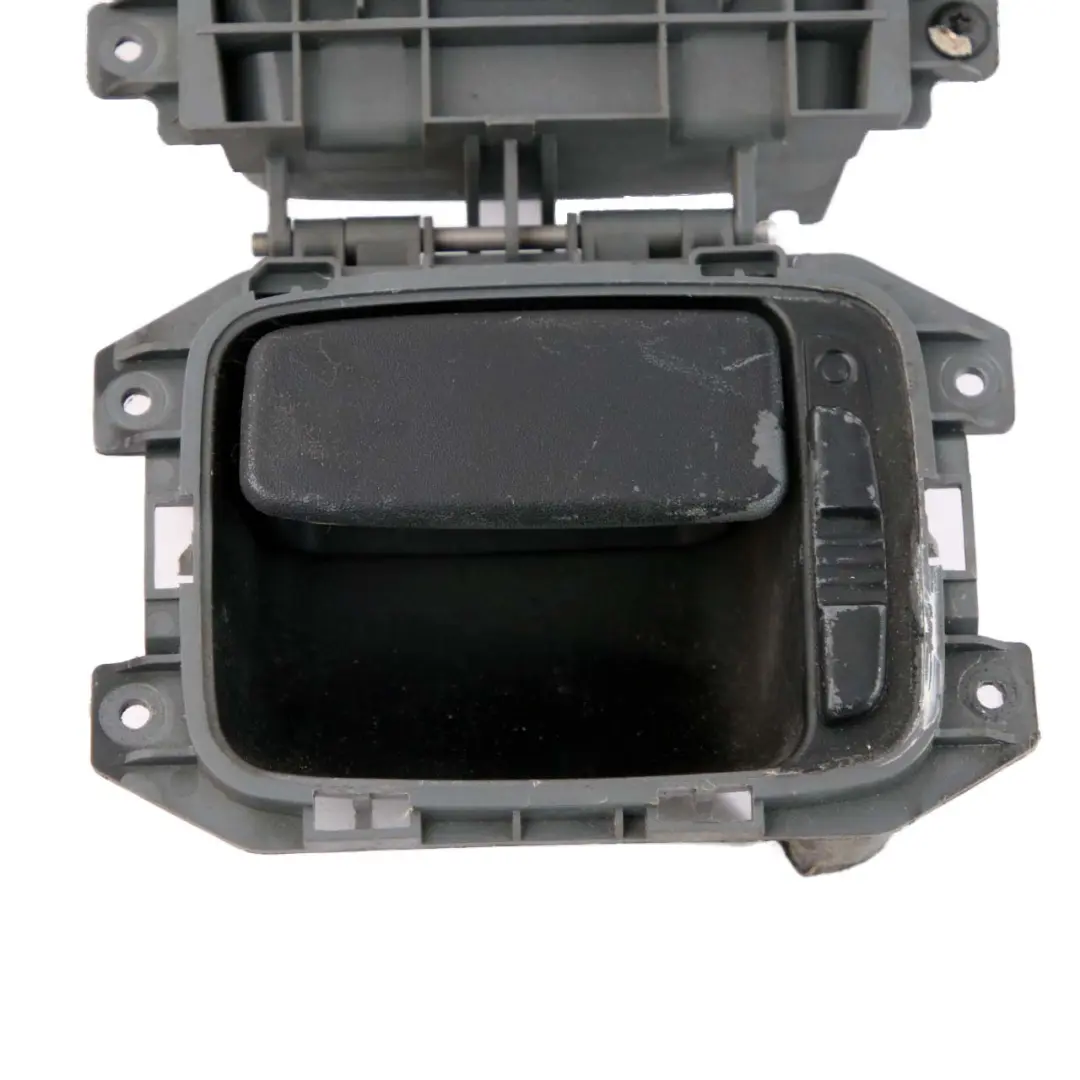Mercedes W639 Portellone posteriore bagagliaio bagagliaio maniglia interna presa - SKU A6397600061 - Numero di parte A6397600061