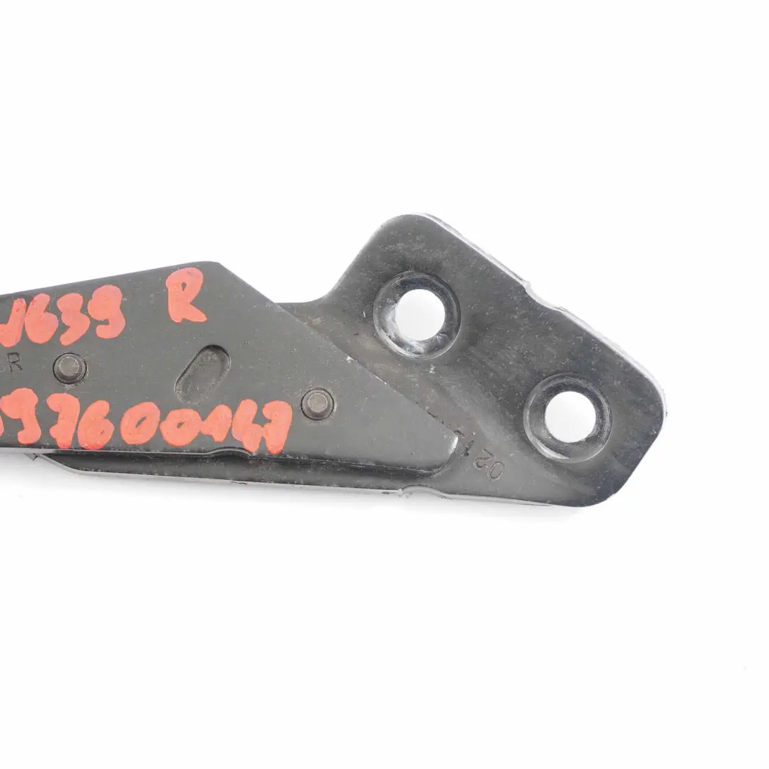 Hinten Schiebe Tür Rollen Scharnier Rechts für Mercedes Vito W639 mit Teilenummer A6397600147 Mercedes Vito W639 Hinten Schiebe Tür Rollen Scharnier Rechts - SKU A6397600147 - Teilenummer A6397600147