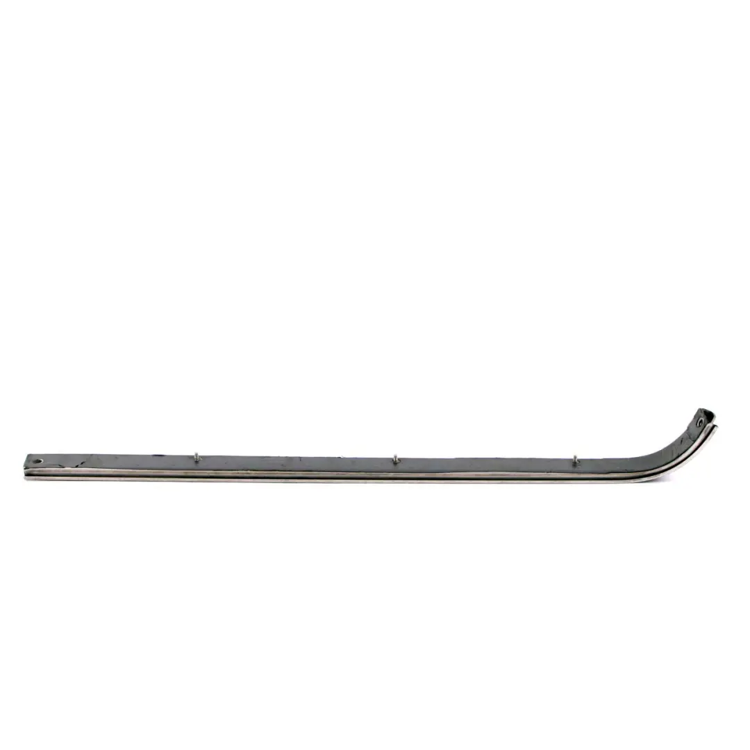 Mercedes Vito W639 porte coulissante arrière gauche bande de rail inférieur - SKU A6397600227 - Numéro de pièce A6397600227