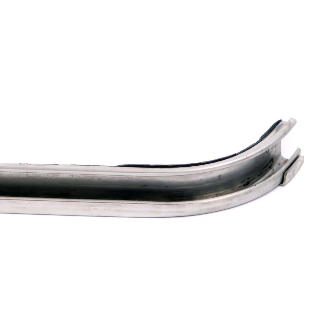 Mercedes Vito W639 Porta scorrevole posteriore sinistra Striscia guida inferiore - SKU A6397600227 - Numero di parte A6397600227