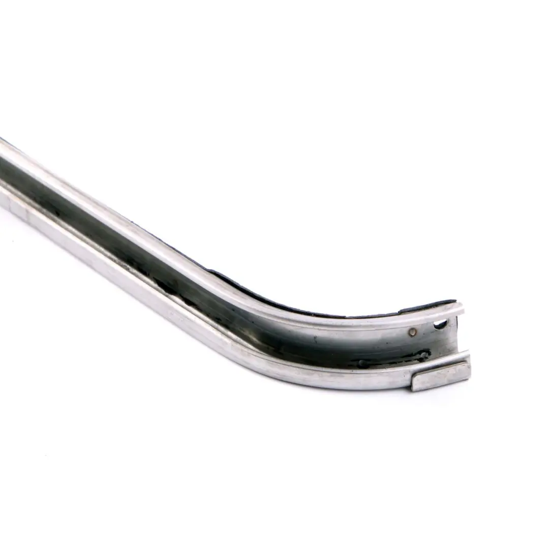 Mercedes Vito W639 Porta scorrevole posteriore sinistra Striscia guida inferiore - SKU A6397600227 - Numero di parte A6397600227