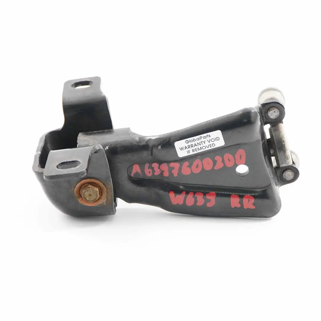 Sliding Door Central Right O/S Roller Pulley Guide Carriage to Mercedes Vito W639 with Part number A6397600300 Mercedes Vito W639 Sliding Door Central Right O/S Roller Pulley Guide Carriage - SKU A6397600300 - Part number A6397600300