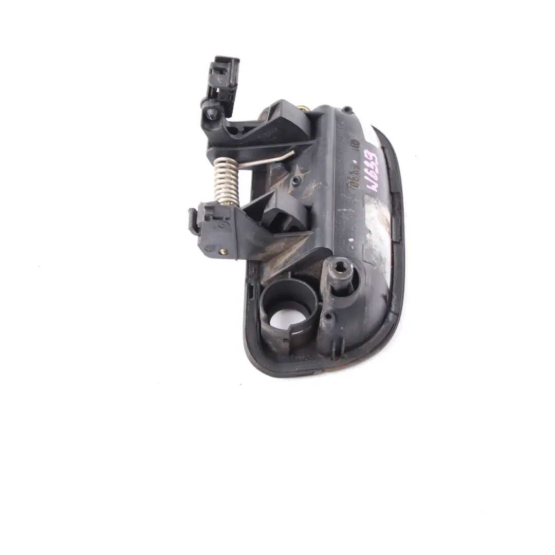 Klamka Klapy Bagażnika Zewnętrzna do Mercedes Vito W639 o numerze A6397600559 Mercedes Vito W639 Klamka Klapy Bagażnika Zewnętrzna - SKU A6397600559 - Numer Części A6397600559