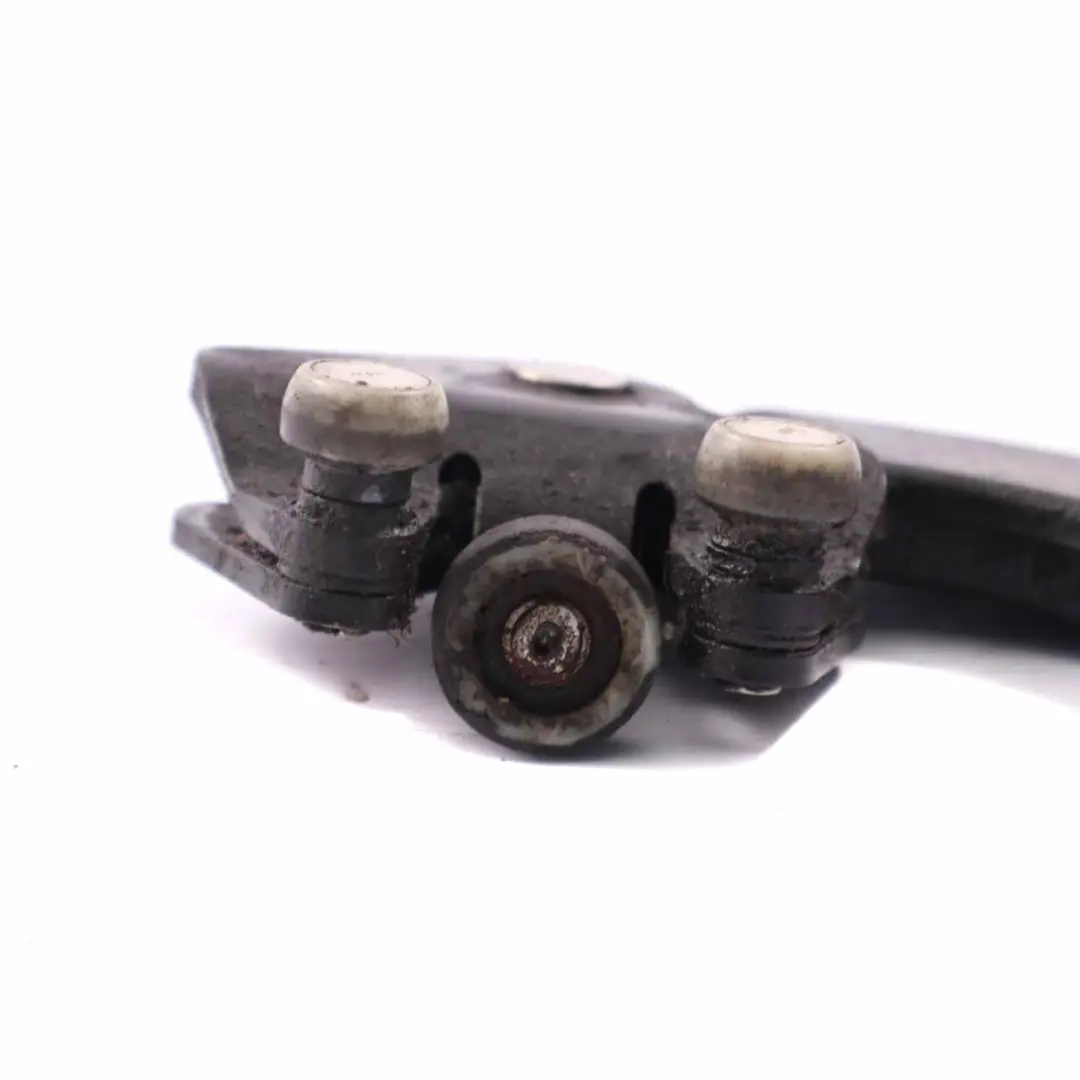 Puerta Corredera Inferior Izquierda Guía Polea Rodillo para Mercedes W639 con número de pieza A6397601747 Mercedes W639 Puerta Corredera Inferior Izquierda Guía Polea Rodillo - SKU A6397601747-1 - Número de pieza A6397601747